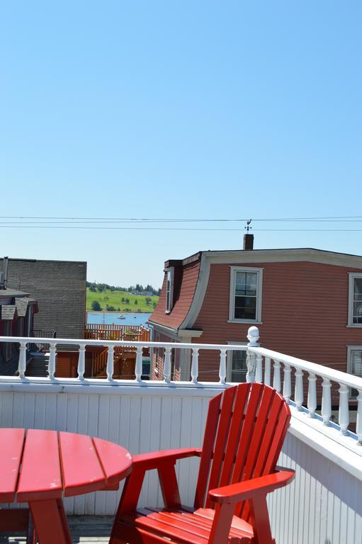 The Mariner King Inn Lunenburg Exterior photo